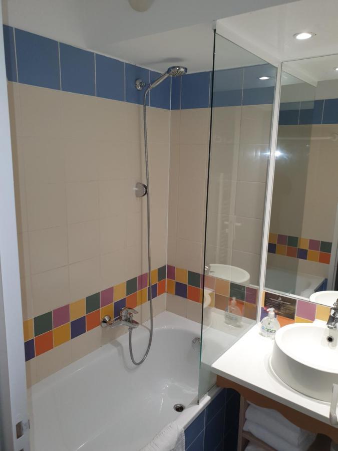 Appartements 4 A 5 Personnes - Val D'Europe Proche Disneyland Serris Exterior foto