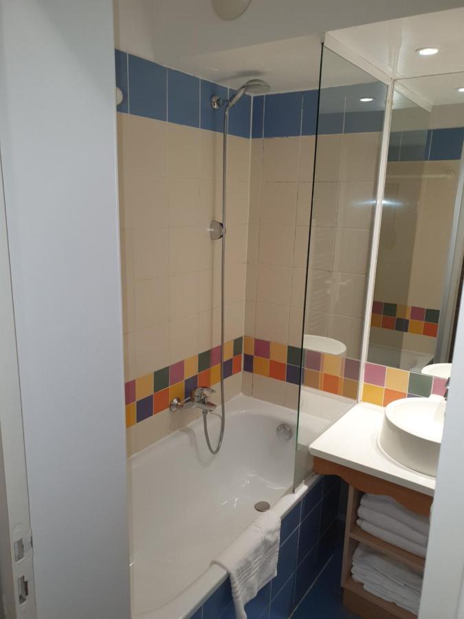 Appartements 4 A 5 Personnes - Val D'Europe Proche Disneyland Serris Exterior foto